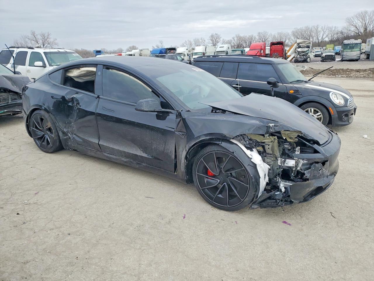 2026 TESLA MODEL 3