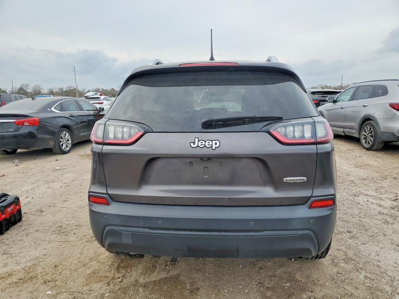 2019 JEEP CHEROKEE