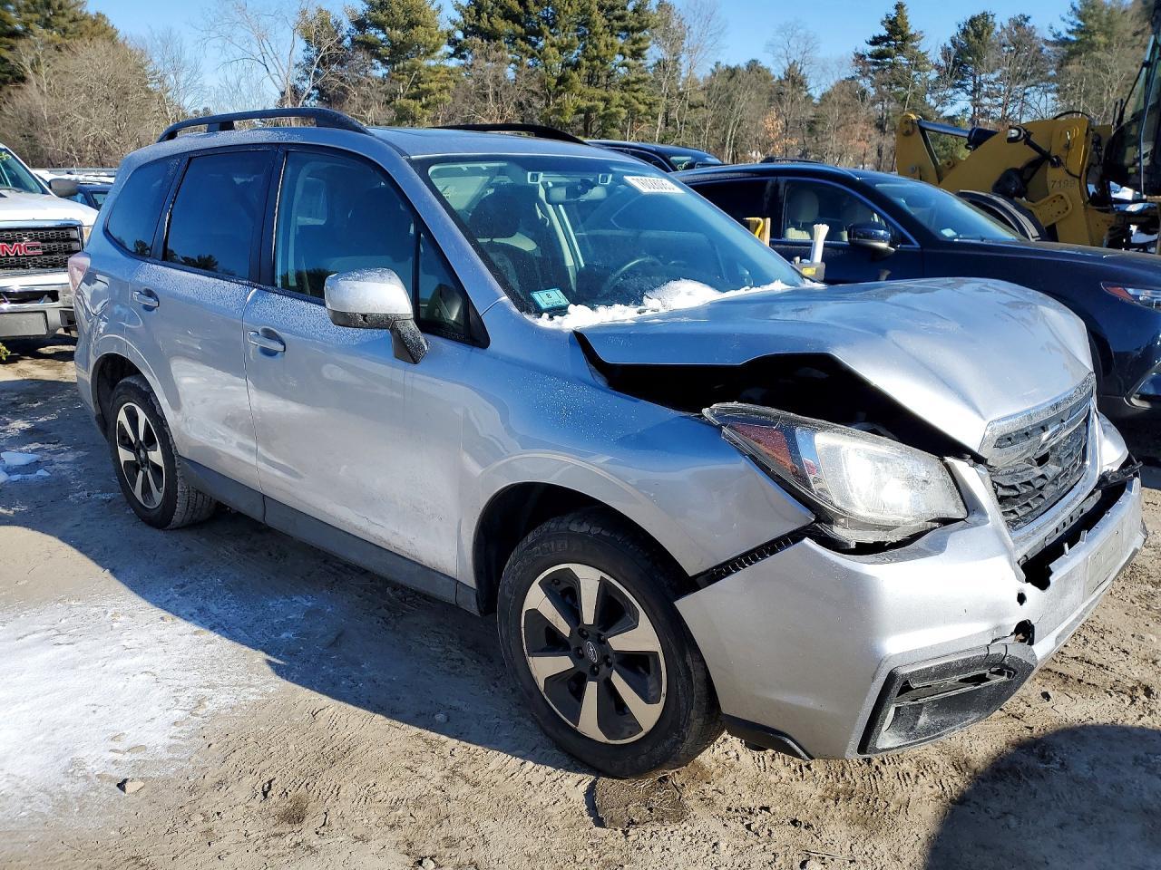 2017 SUBARU FORESTER