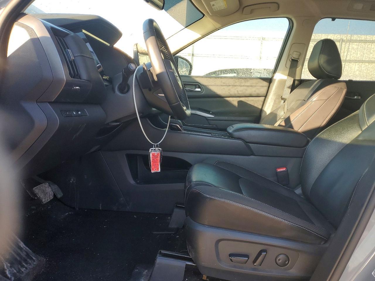 2024 NISSAN PATHFINDER