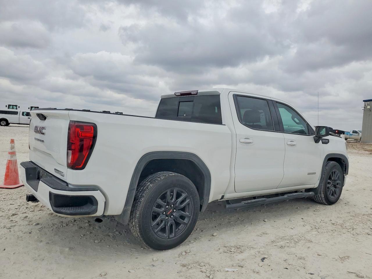 2020 GMC Sierra