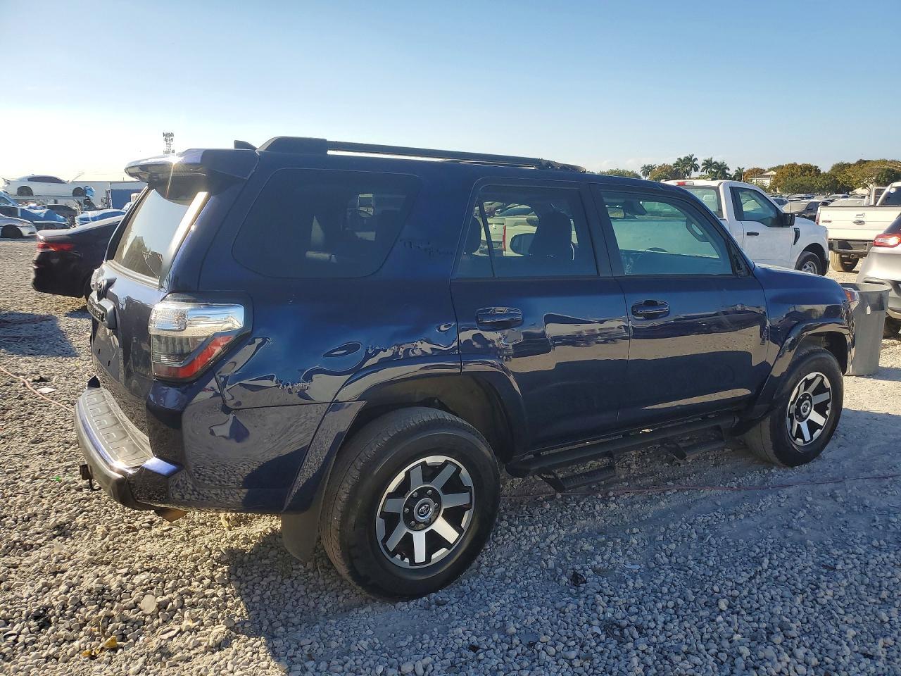 2023 TOYOTA 4Runner