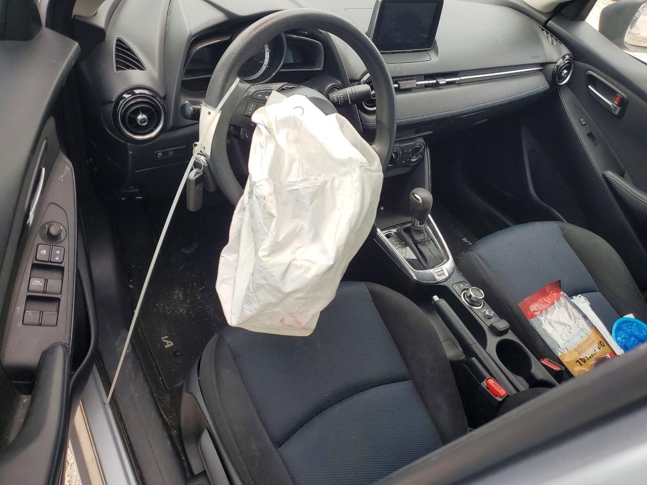 2017 TOYOTA YARIS