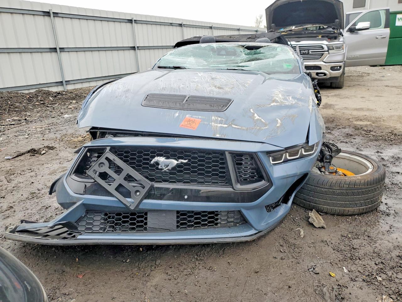 2024 FORD MUSTANG