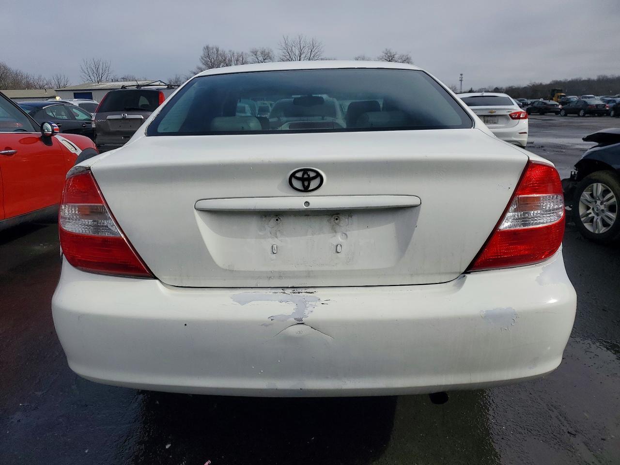 2004 TOYOTA CAMRY