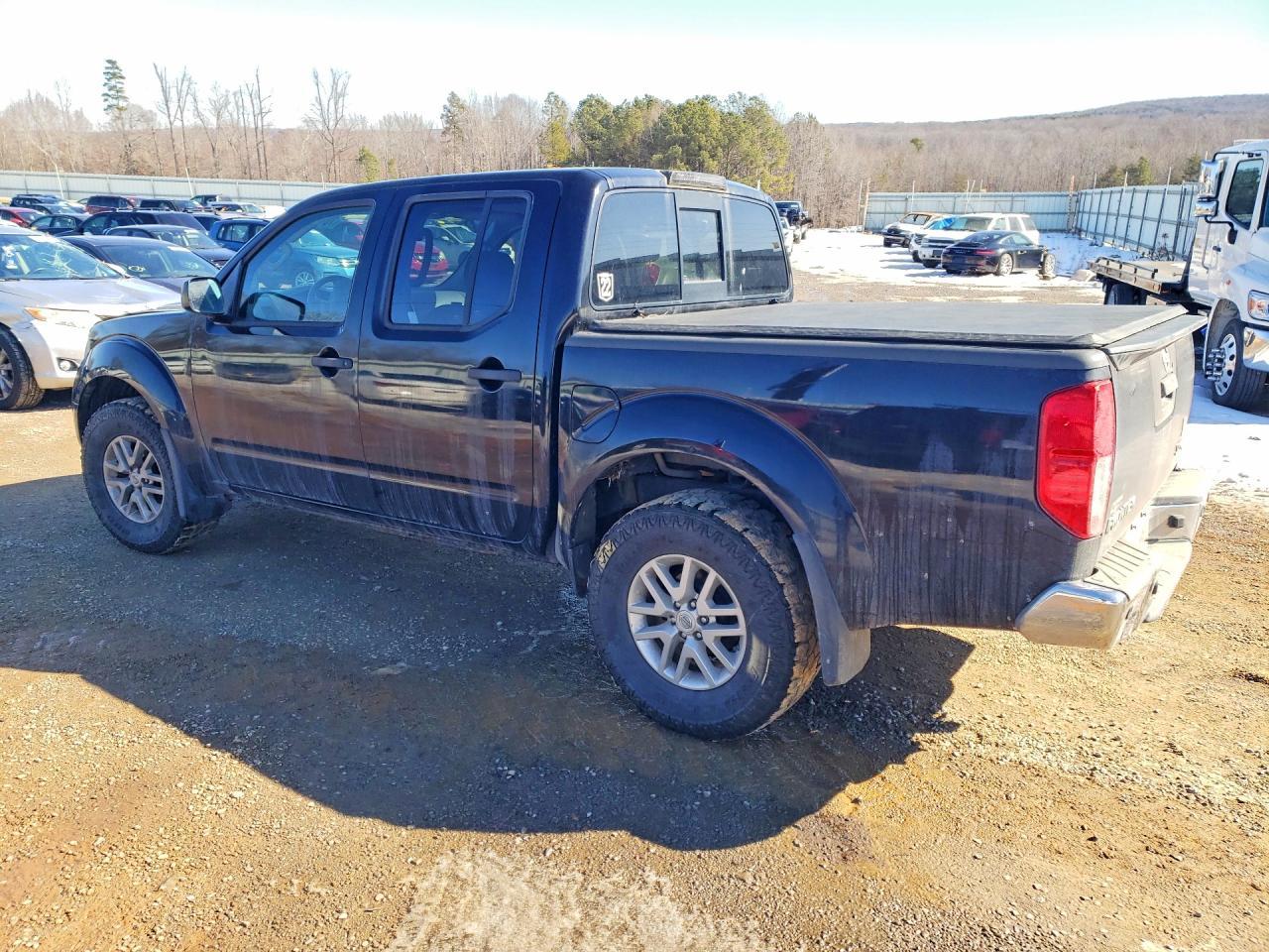 2015 NISSAN Frontier