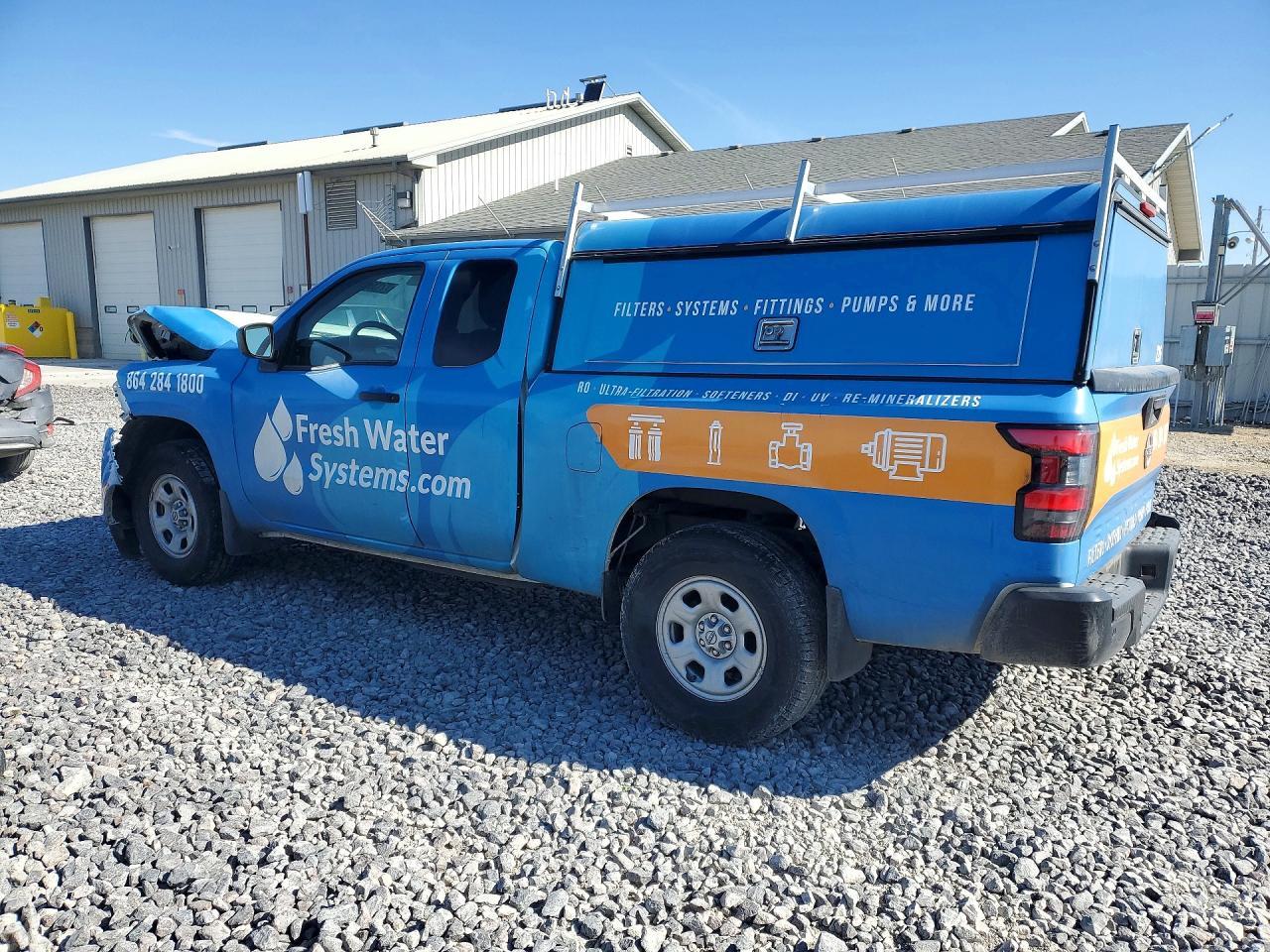 2024 NISSAN Frontier