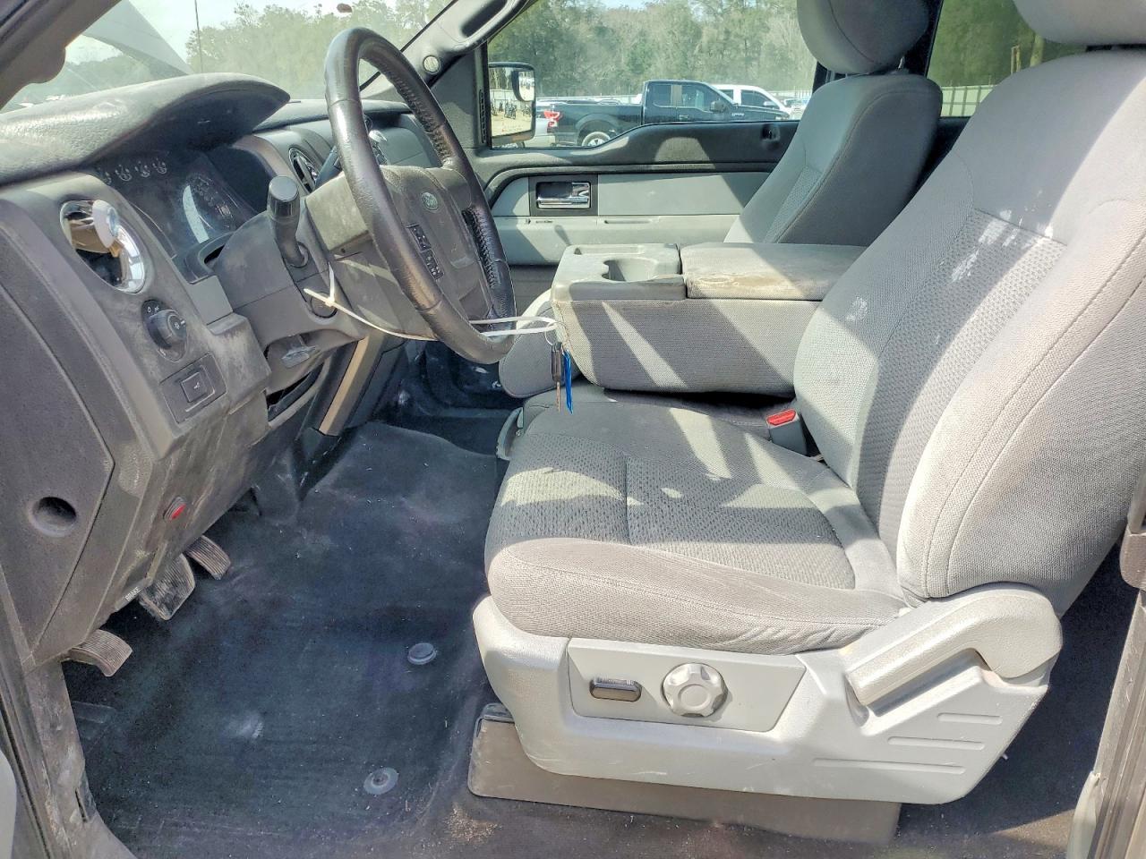 2014 FORD F-150