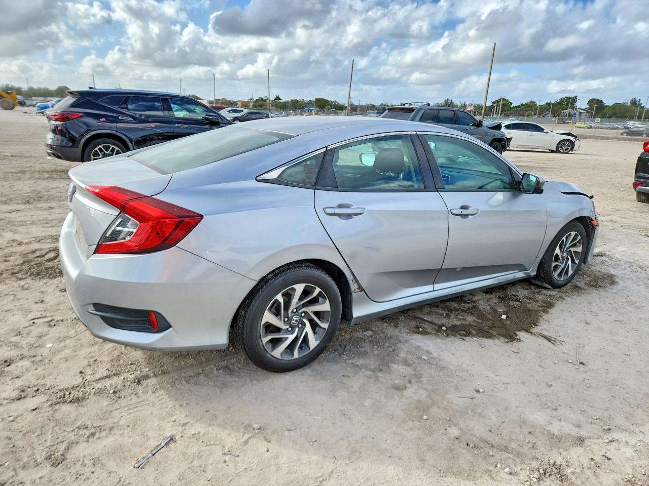 2016 HONDA CIVIC
