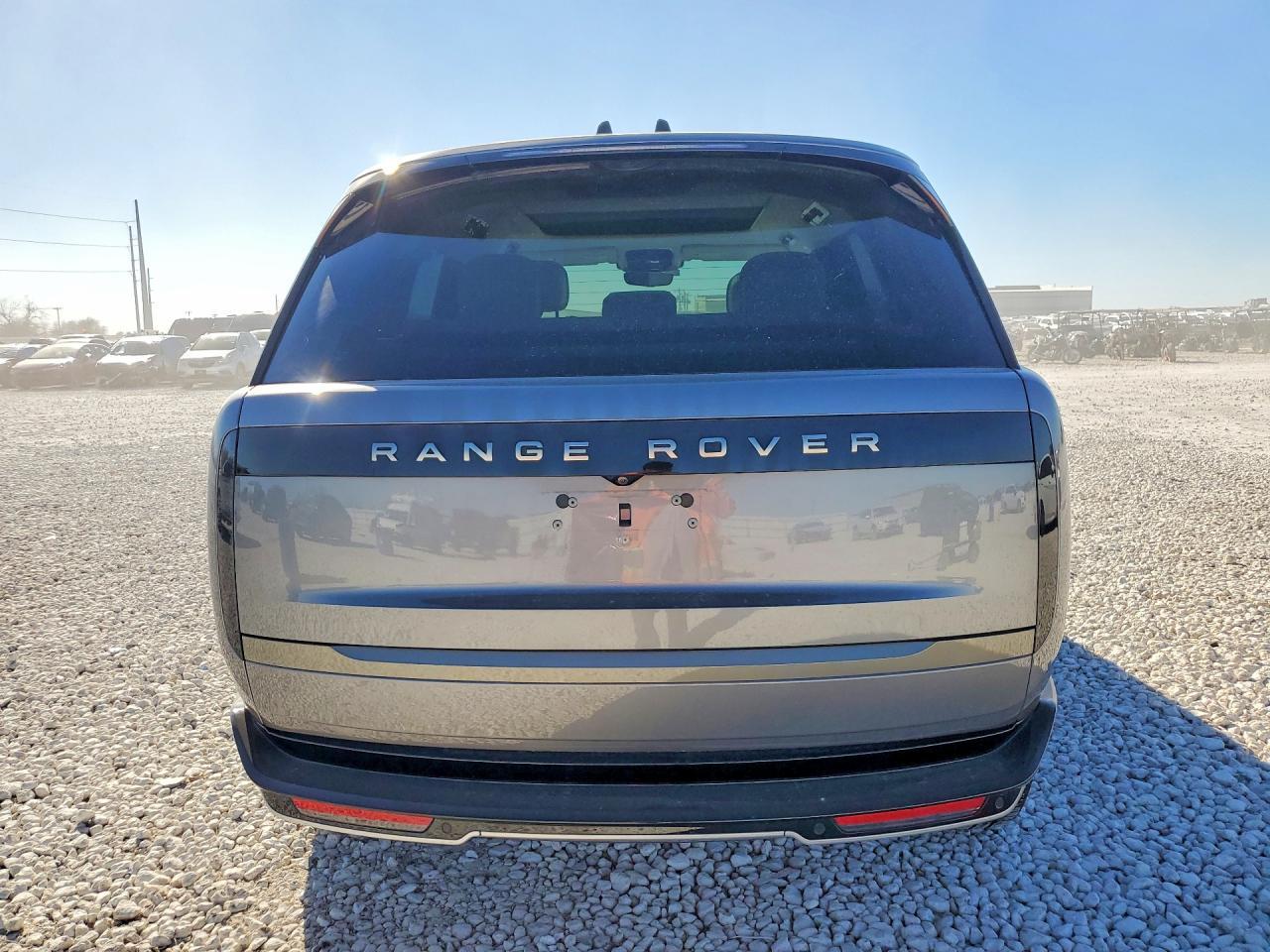 2025 LAND ROVER RANGE ROVER