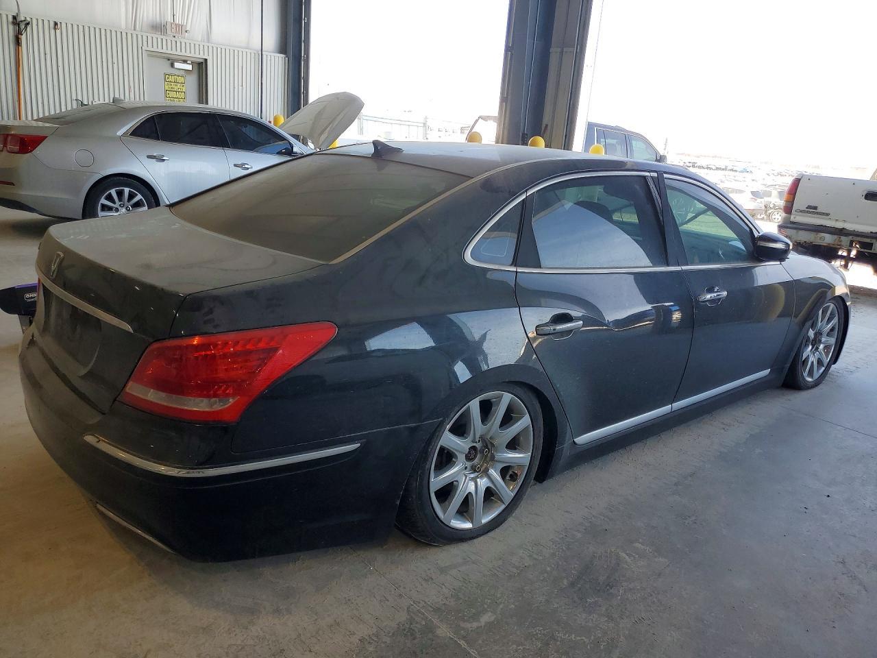 2012 HYUNDAI Equus