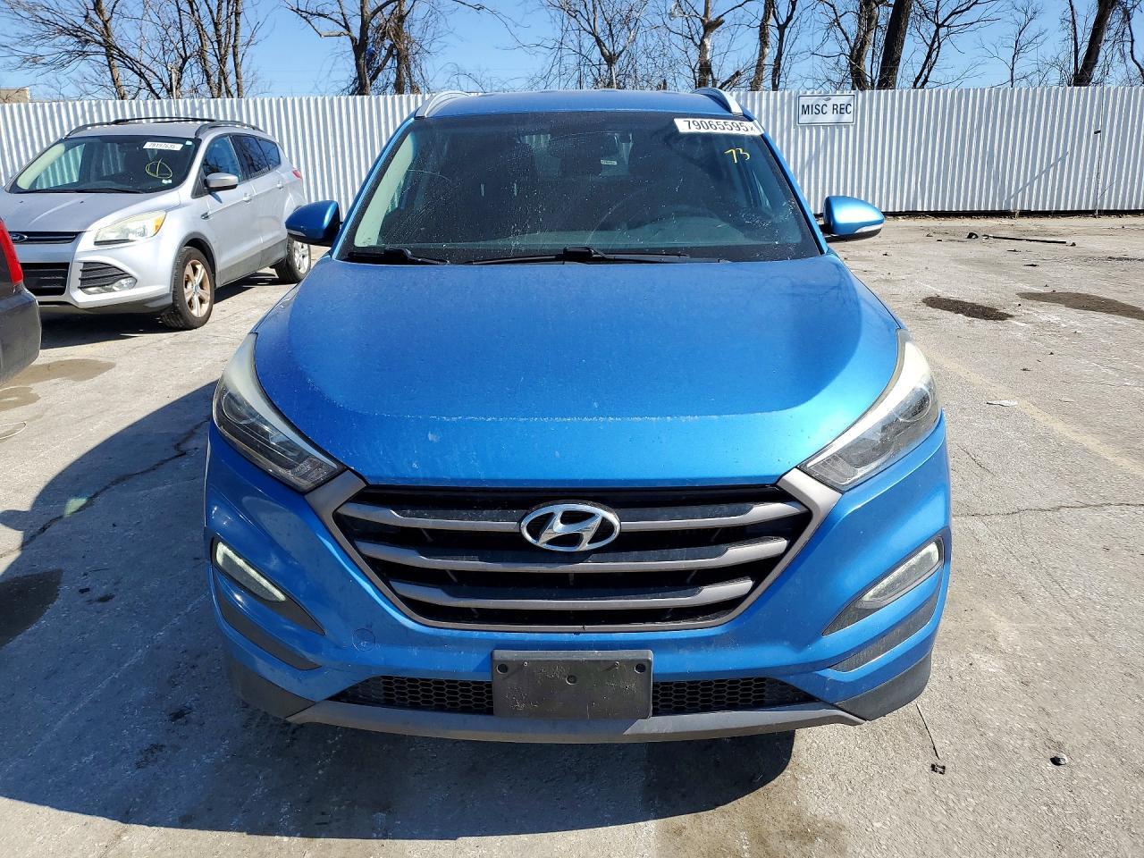 2016 HYUNDAI TUCSON