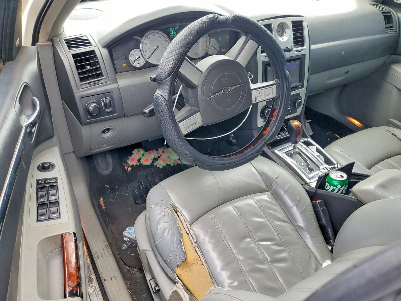 2006 CHRYSLER 300