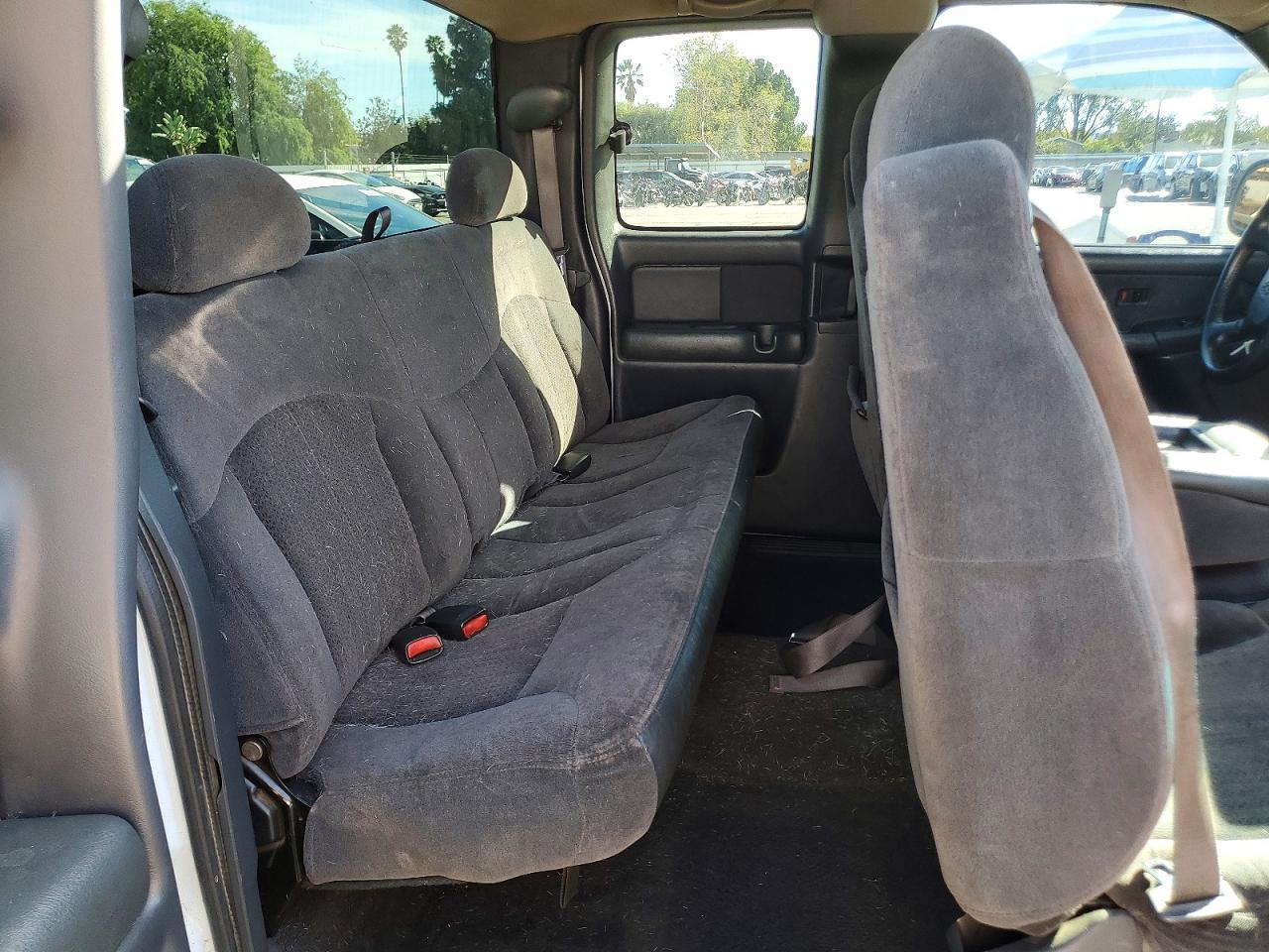 2002 CHEVROLET SILVERADO 1500