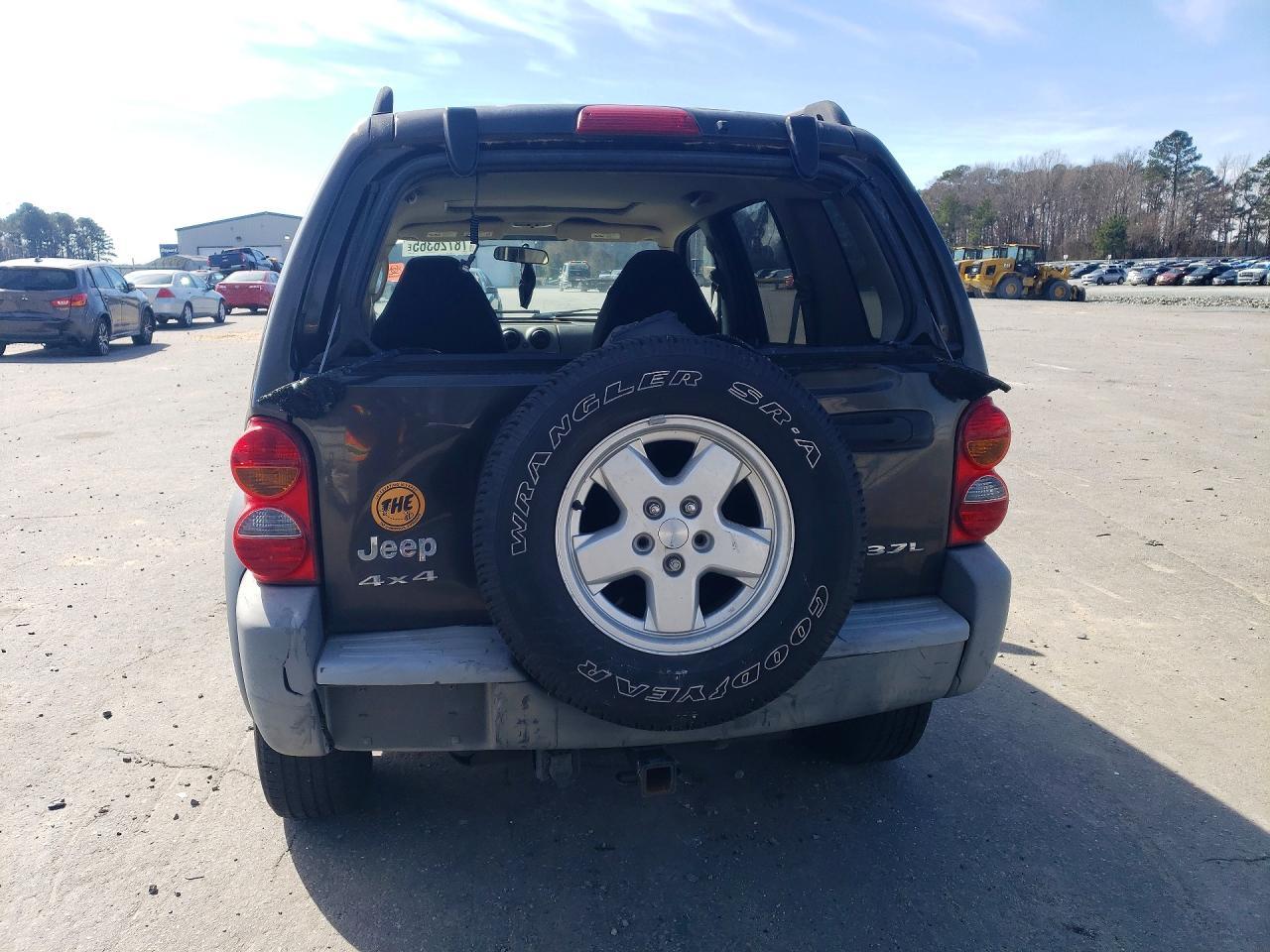2005 JEEP Liberty