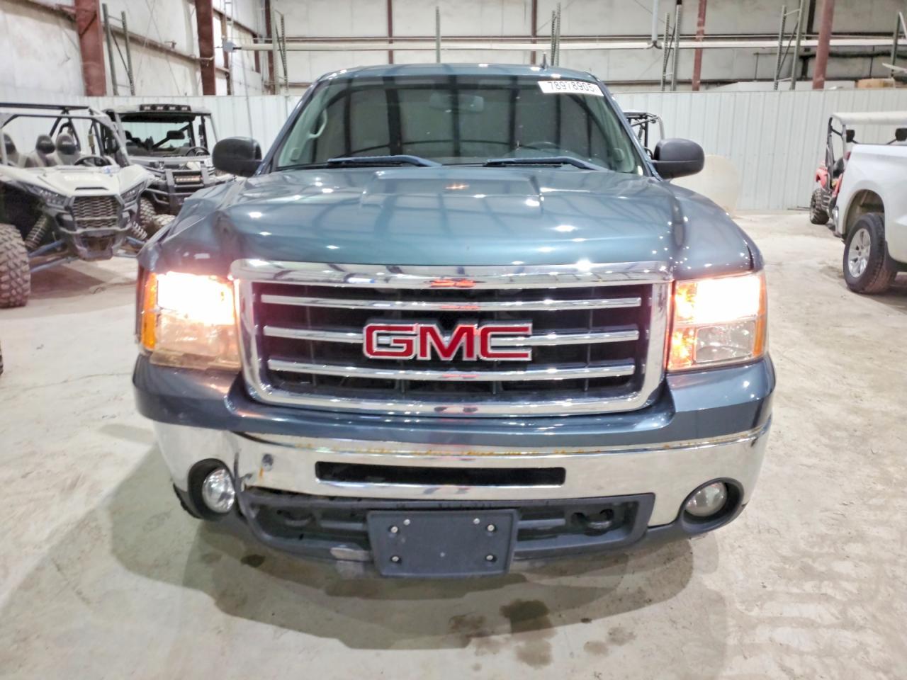 2013 GMC Sierra
