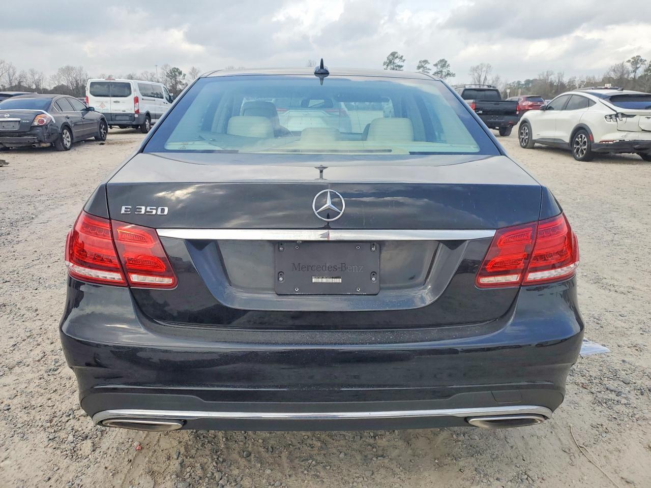 2016 MERCEDES-BENZ E-Class