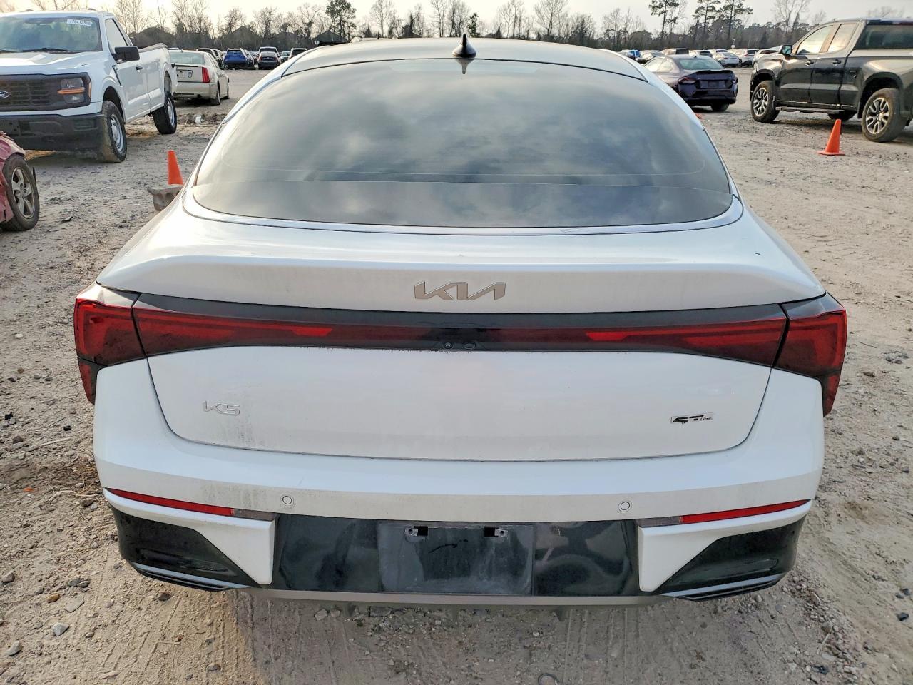 2025 KIA K5