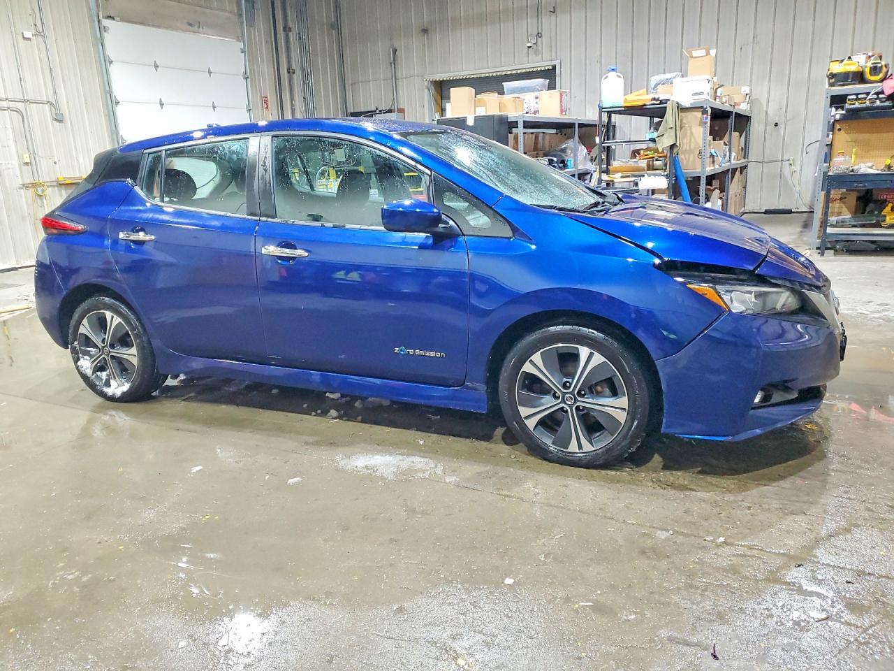 2019 NISSAN LEAF