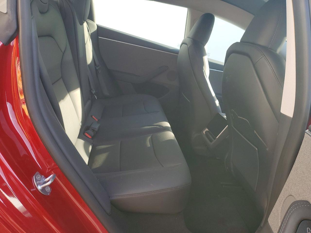 2026 TESLA MODEL 3