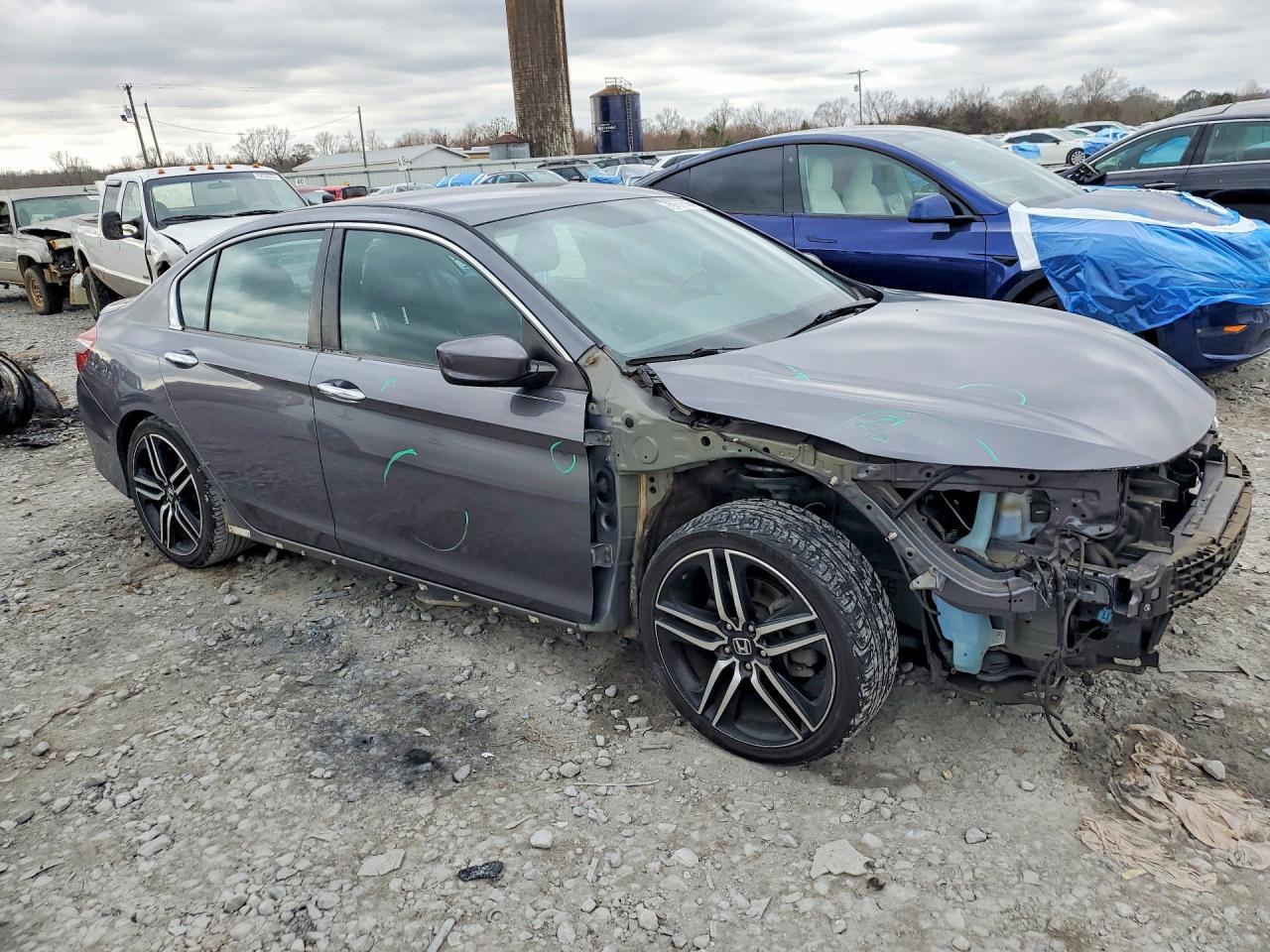 2016 HONDA ACCORD