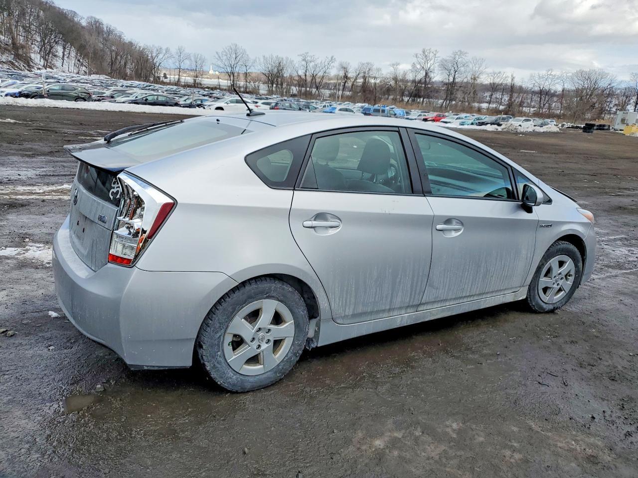 2010 TOYOTA PRIUS