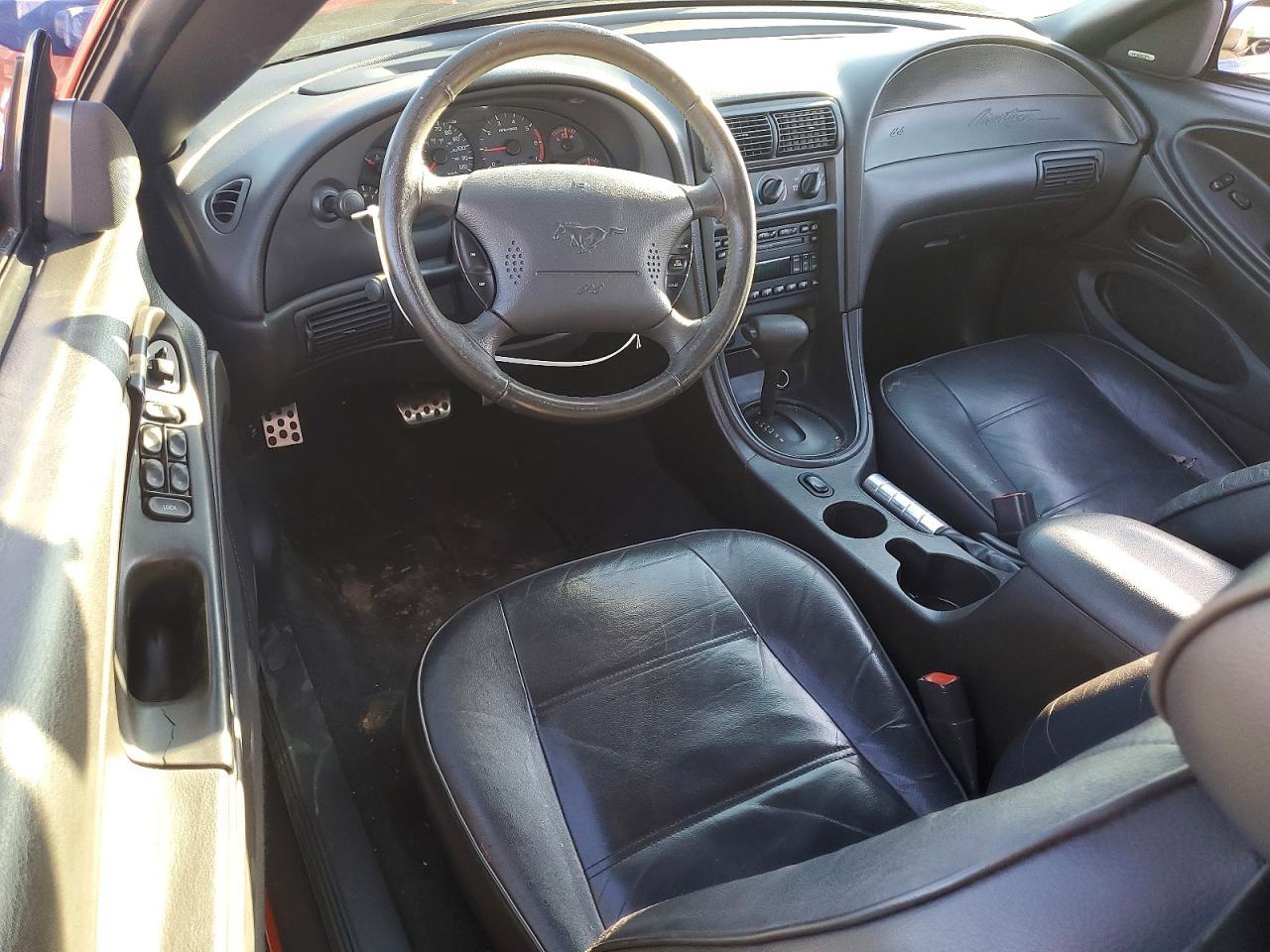 2004 FORD MUSTANG