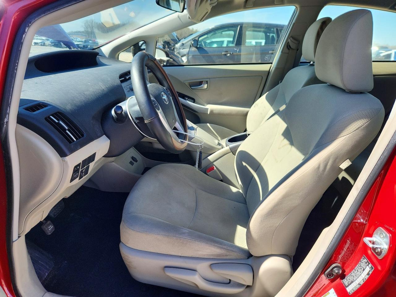 2013 TOYOTA PRIUS