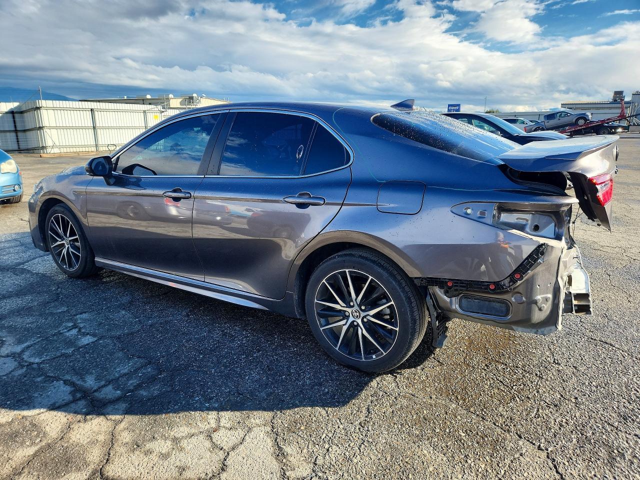 2023 TOYOTA CAMRY