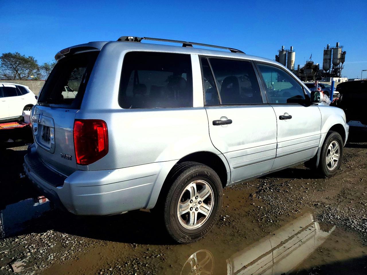 2005 HONDA PILOT