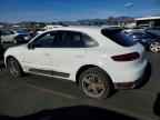 2015 PORSCHE Macan