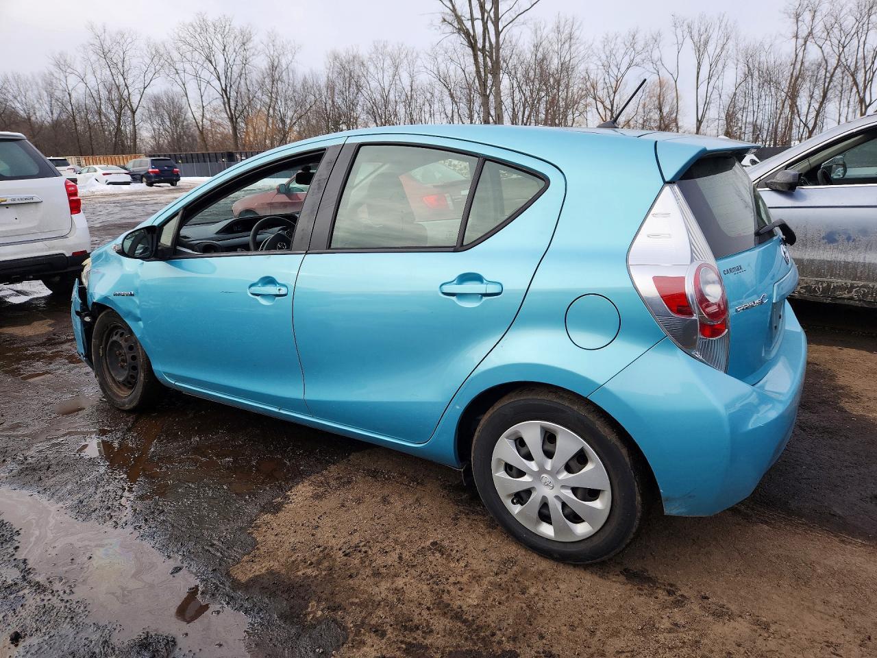 2014 TOYOTA Prius c