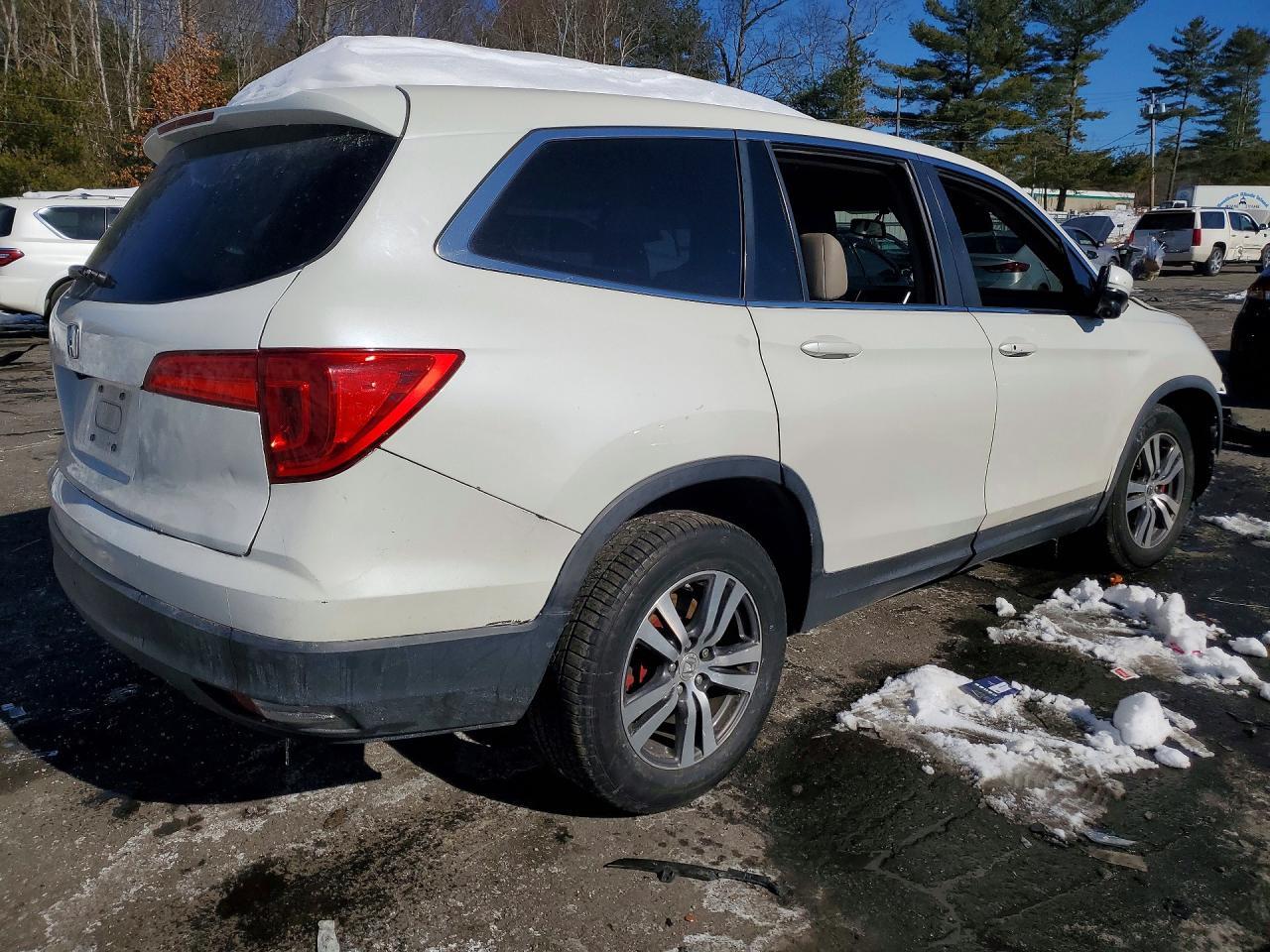 2016 HONDA PILOT