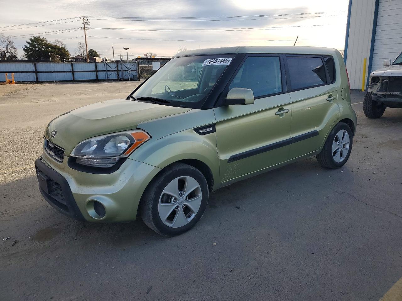 2013 KIA SOUL