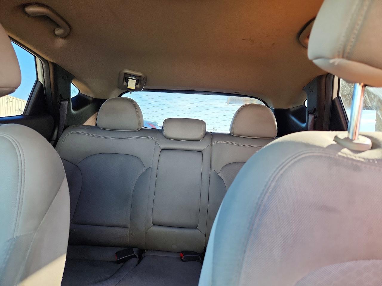 2012 HYUNDAI TUCSON