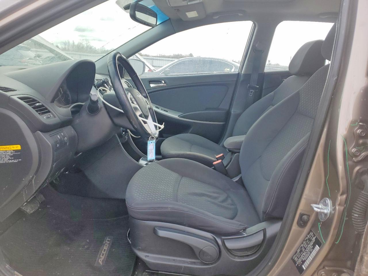2013 HYUNDAI ACCENT