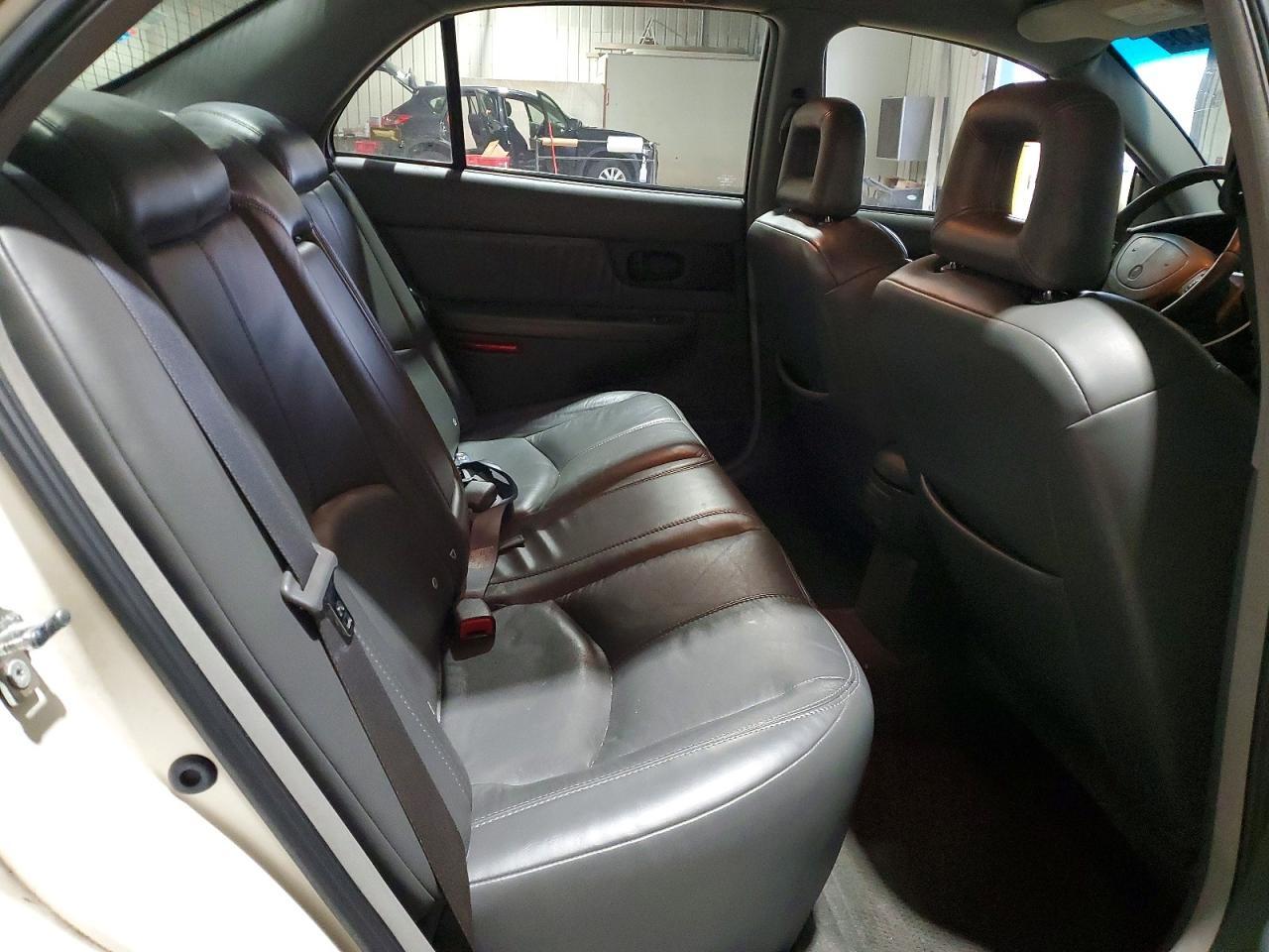 2004 BUICK Regal