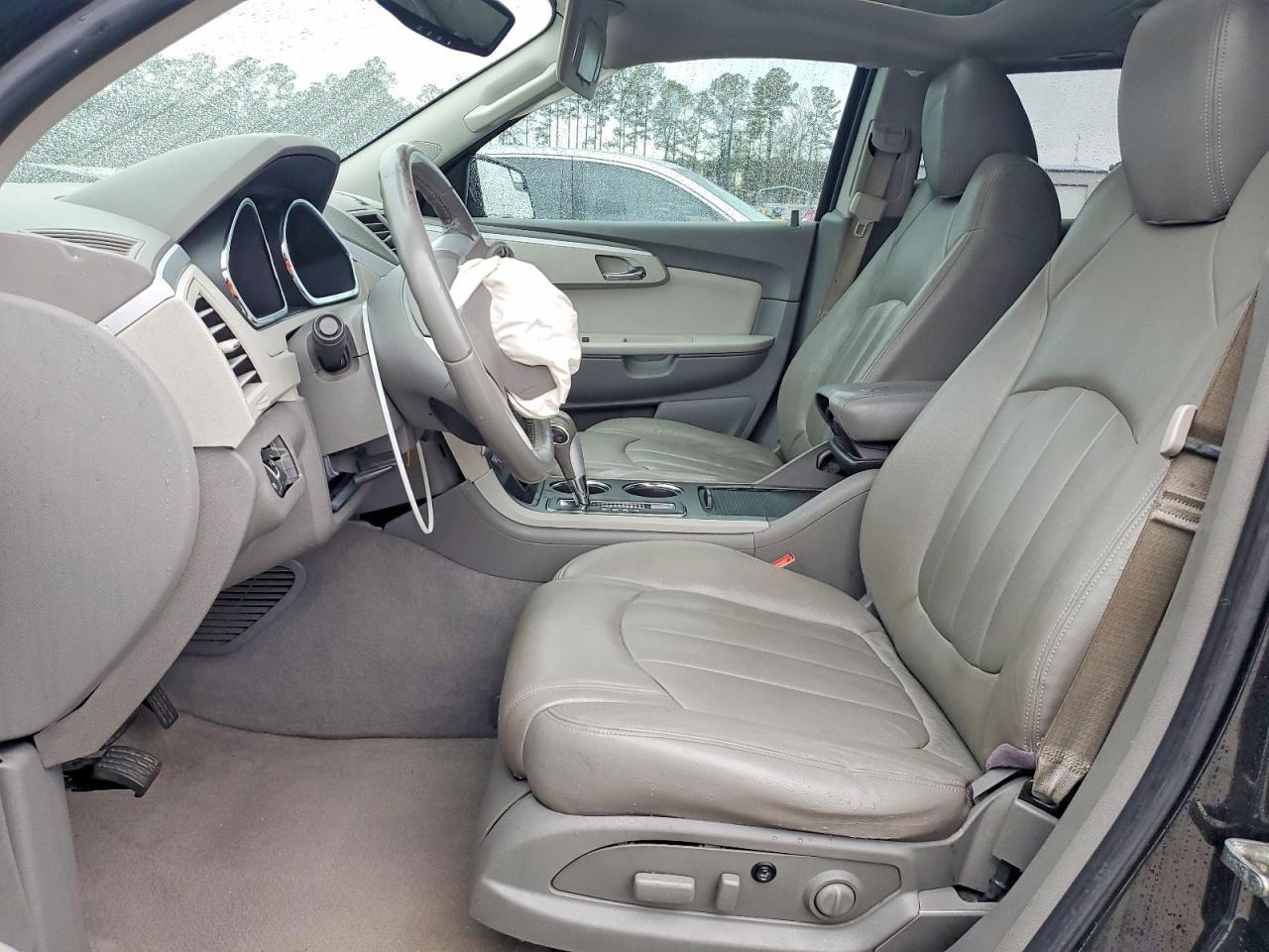 2011 CHEVROLET TRAVERSE