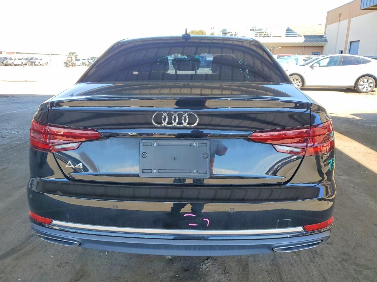 2019 AUDI A4
