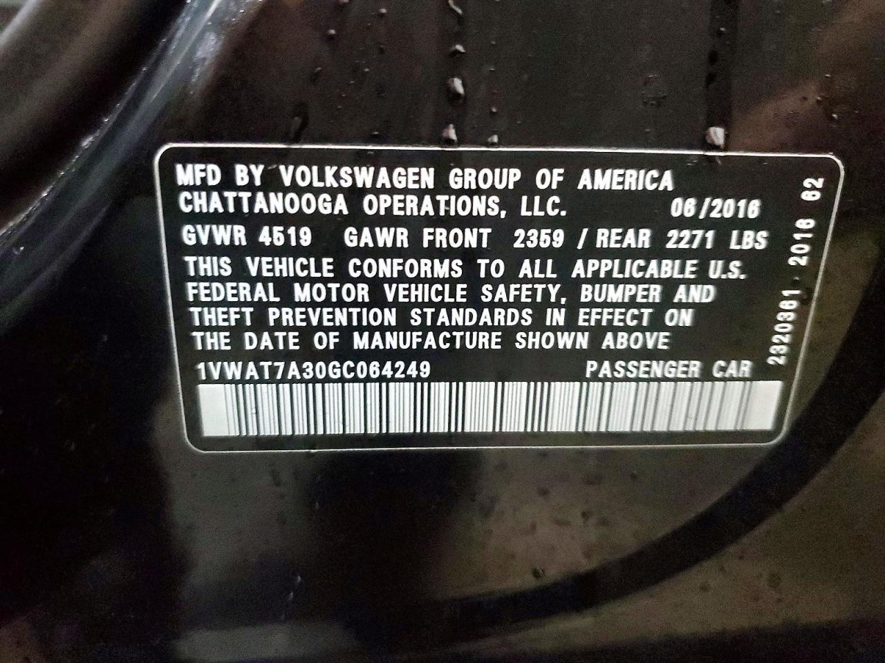 2016 VOLKSWAGEN Passat