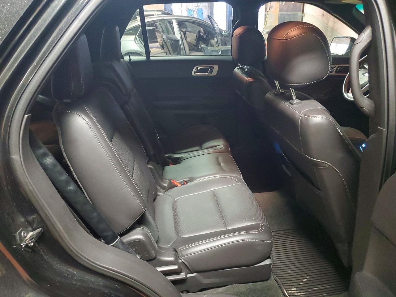 2015 FORD Explorer Sport Trac