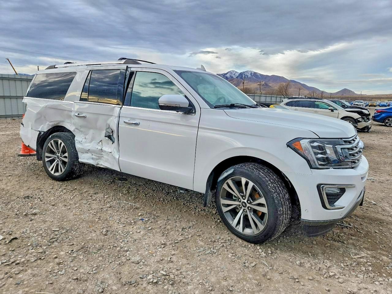 2021 FORD Expedition