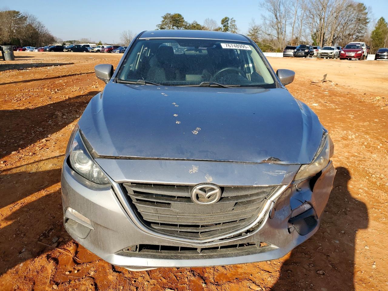 2015 MAZDA 3