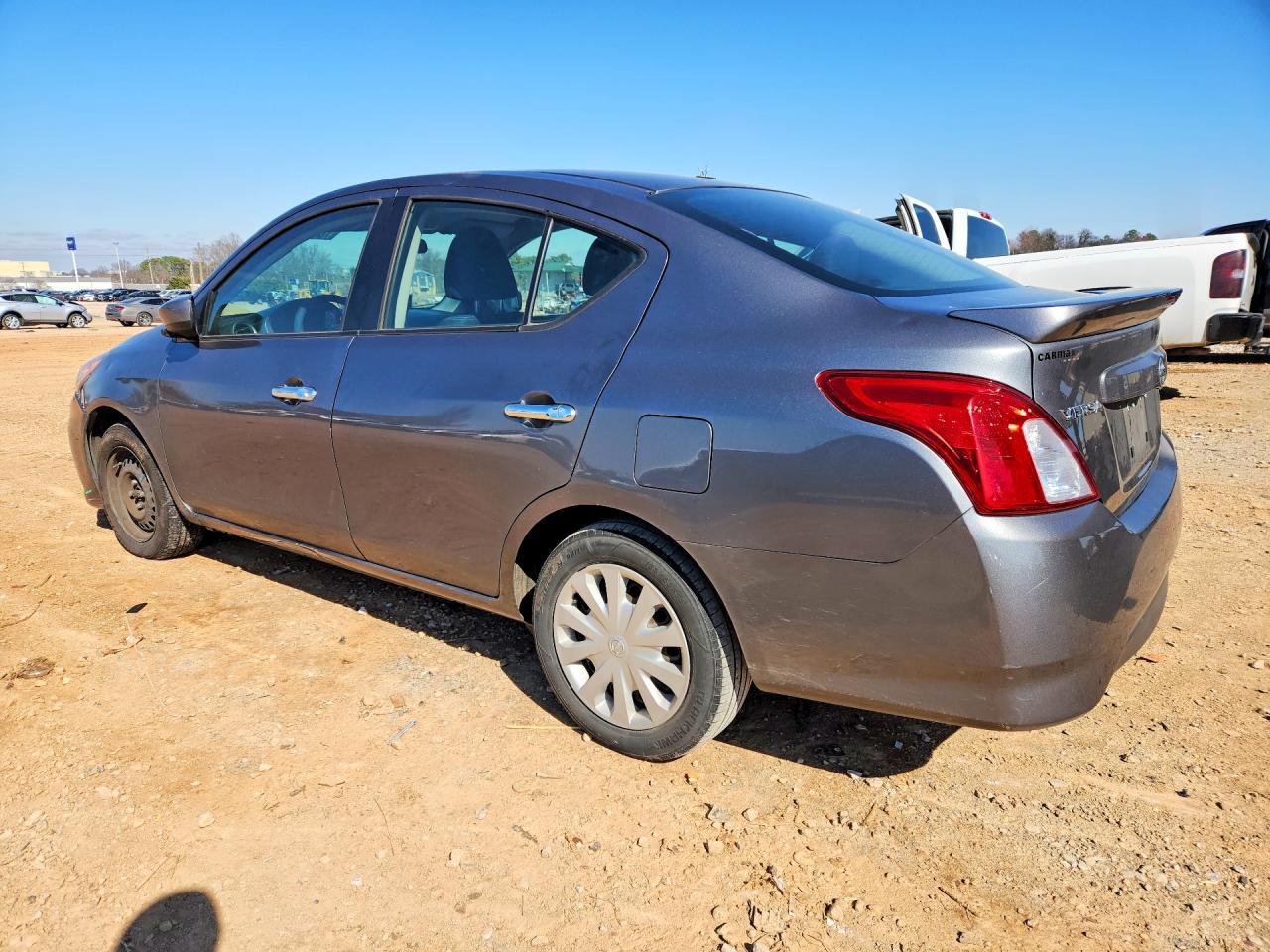 2018 NISSAN VERSA