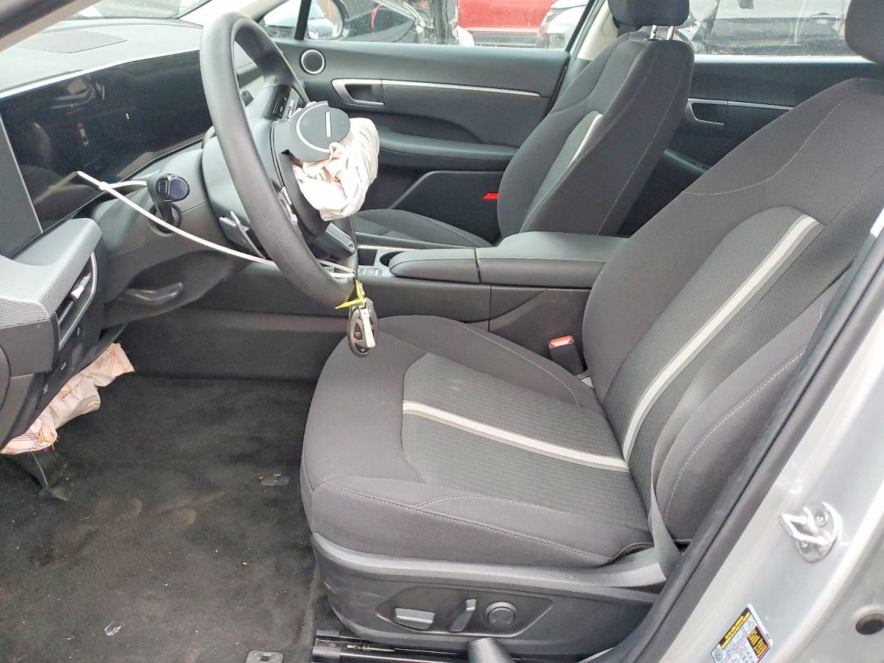 2025 HYUNDAI SONATA