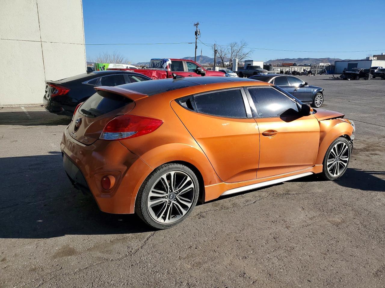 2016 HYUNDAI VELOSTER