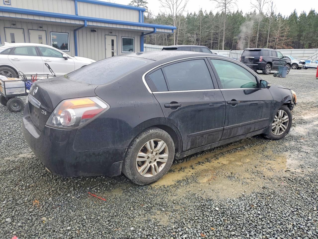 2010 NISSAN ALTIMA