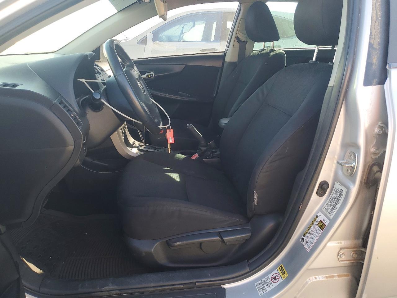 2009 TOYOTA COROLLA