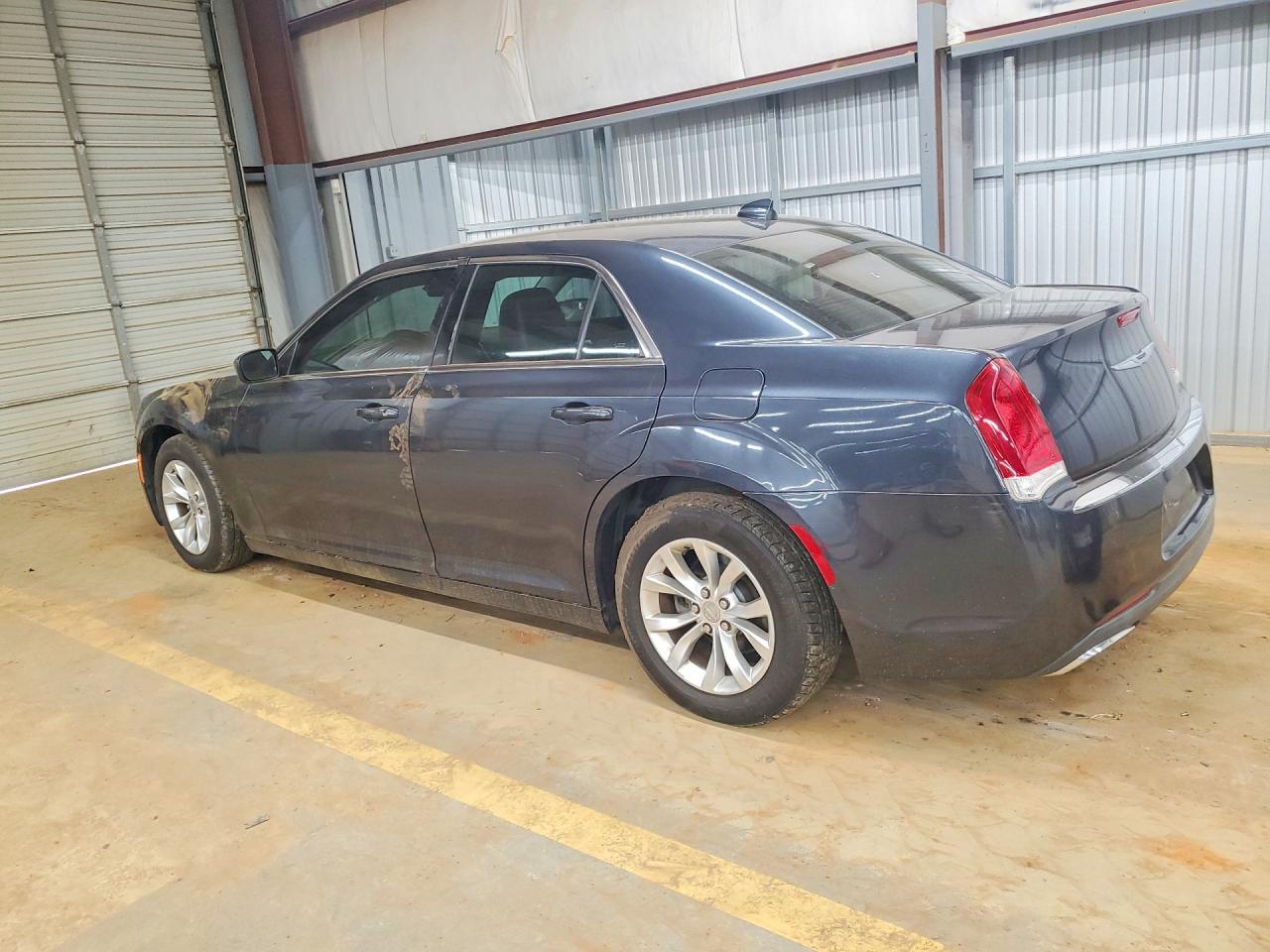 2016 CHRYSLER 300