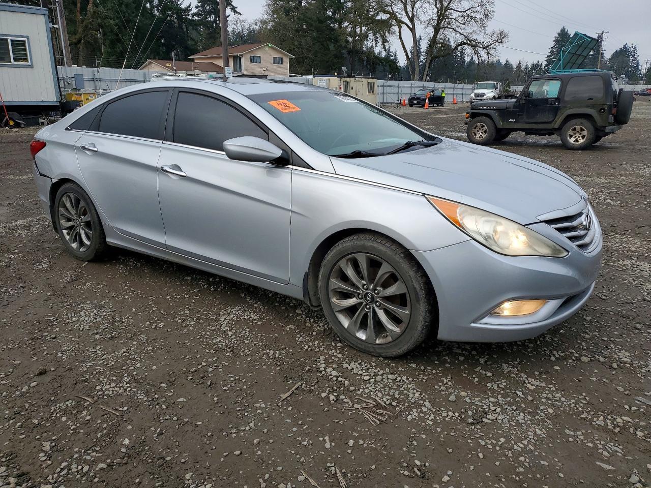 2011 HYUNDAI SONATA